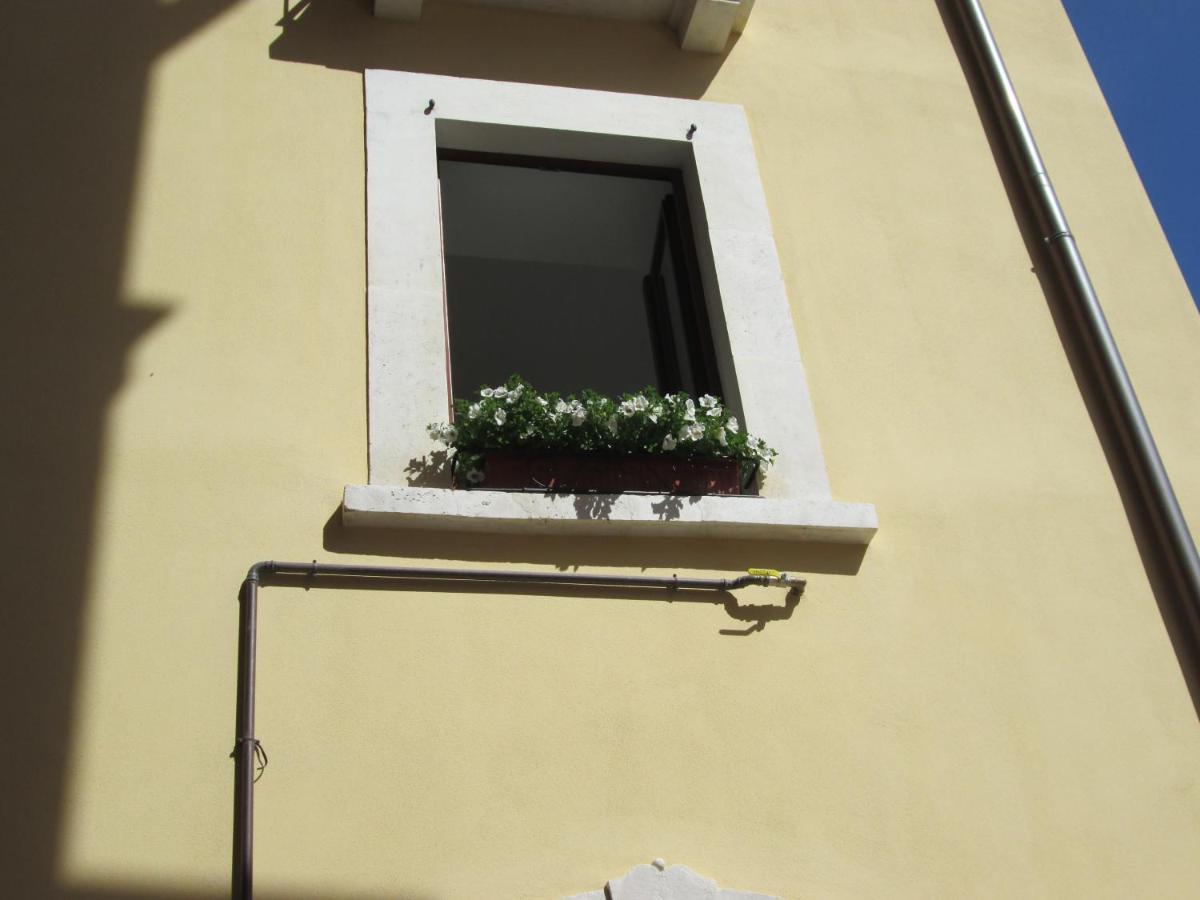 B&B Regina Margherita LʼAquila Zewnętrze zdjęcie
